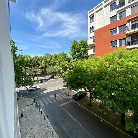 At Expo Лиссабон